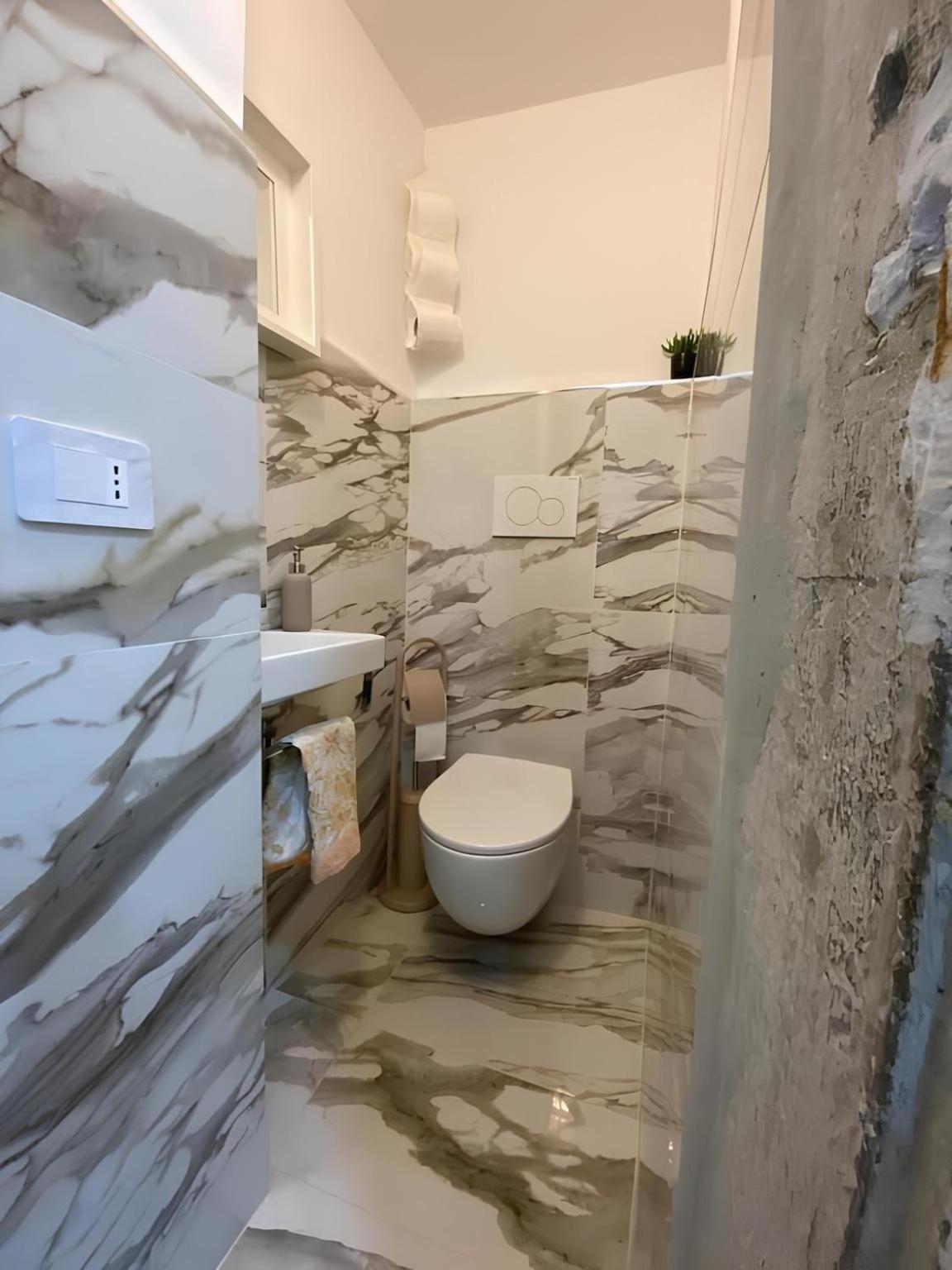 Flat In Centro Storico La Casa Di Luna Appartement